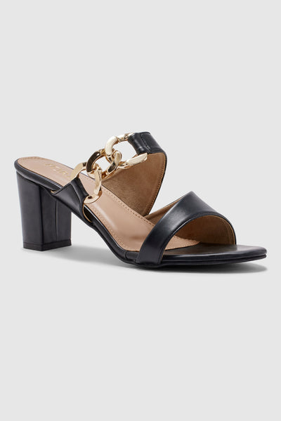 Leather Sandals With a Block Heel - side view